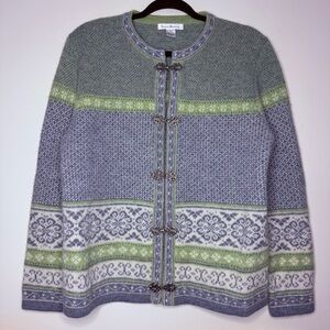 SUSAN BRISTOL Nordic Alpine Cabincore 100% Wool Pewter Clasp Cardigan Sweater
